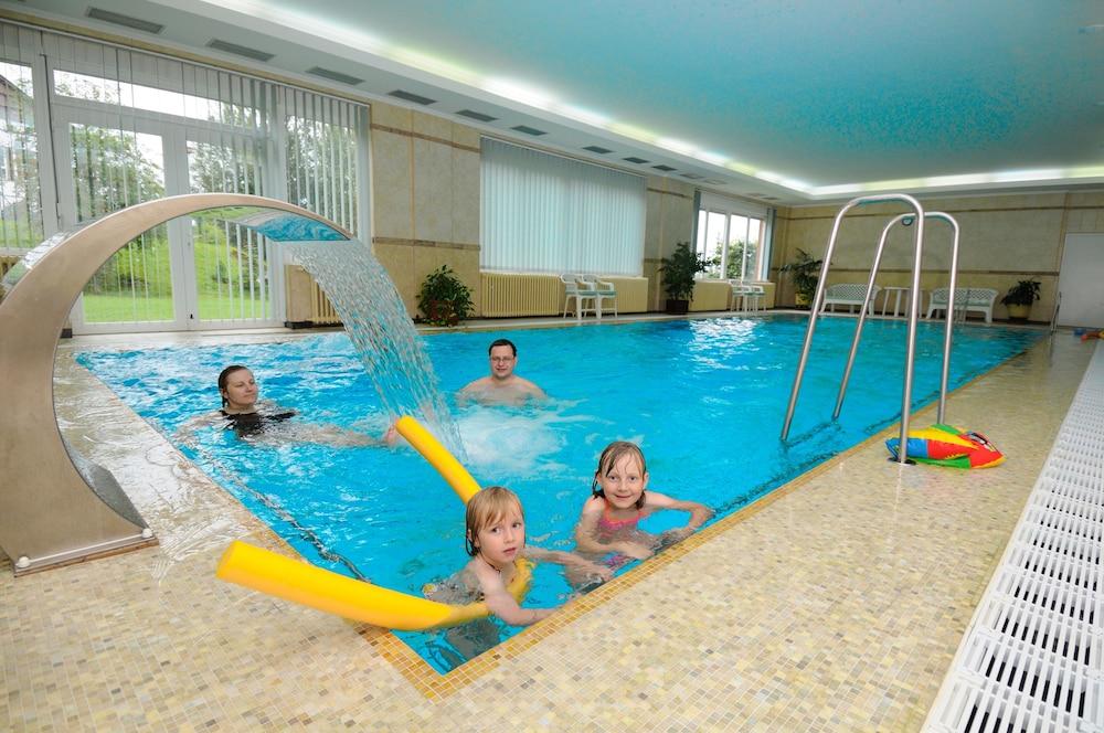 Agricola Sport & Wellness Centre Hotel Marianske Lazne Exterior photo