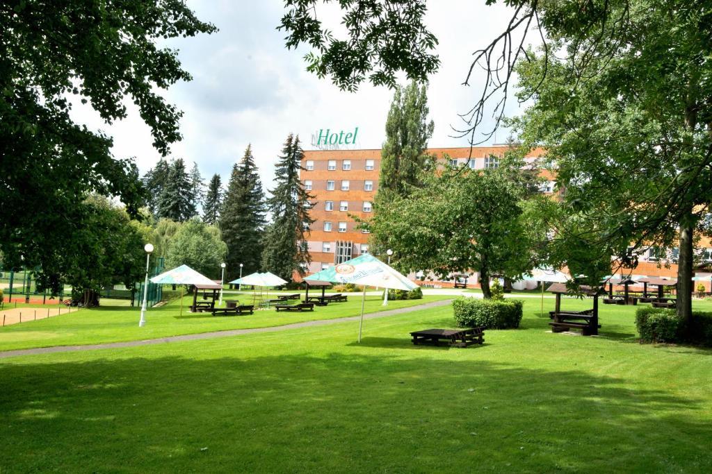 Agricola Sport & Wellness Centre Hotel Marianske Lazne Exterior photo