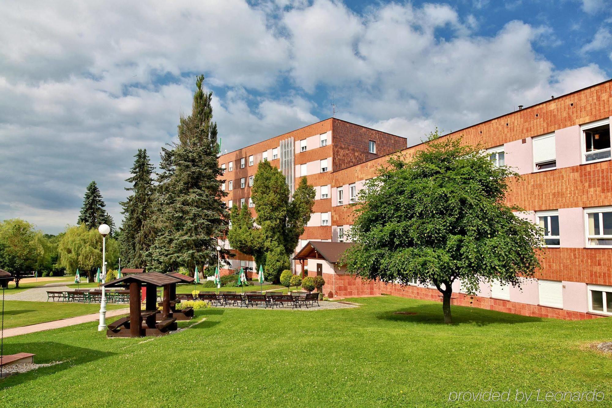 Agricola Sport & Wellness Centre Hotel Marianske Lazne Exterior photo
