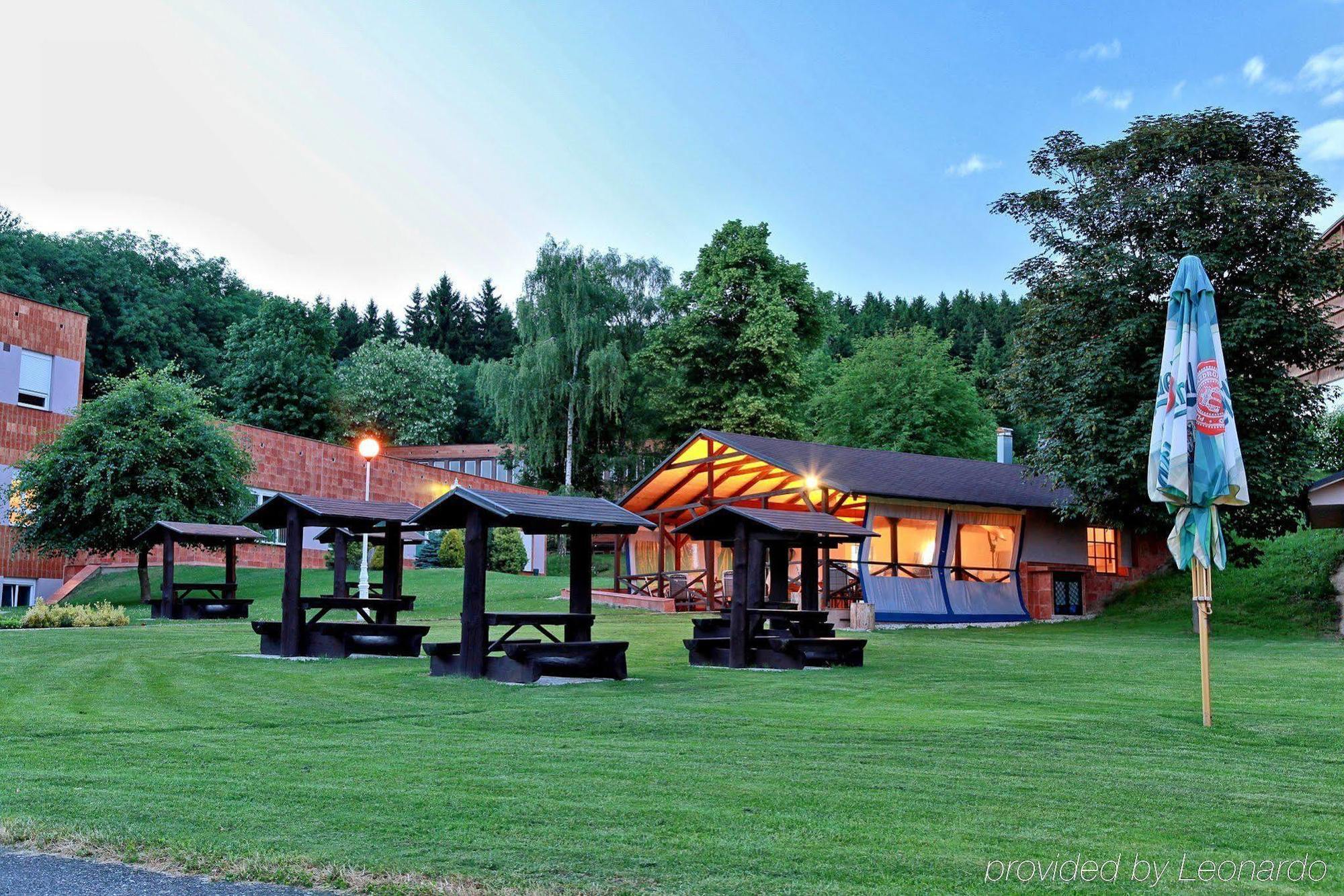 Agricola Sport & Wellness Centre Hotel Marianske Lazne Exterior photo