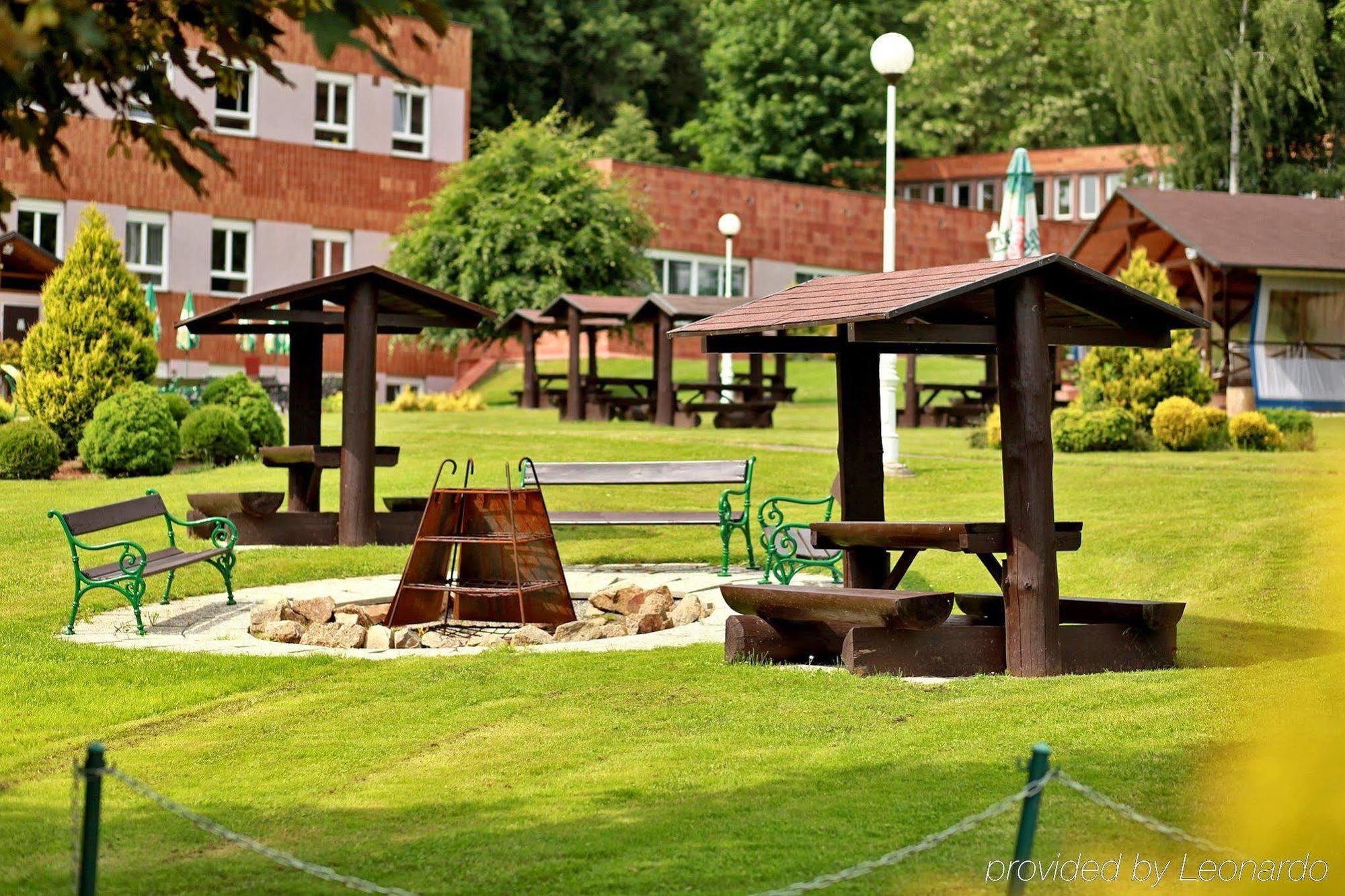 Agricola Sport & Wellness Centre Hotel Marianske Lazne Exterior photo
